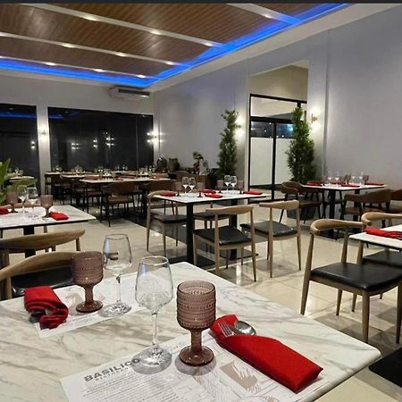 Luisita Central Park Hotel Tarlac City Dış mekan fotoğraf