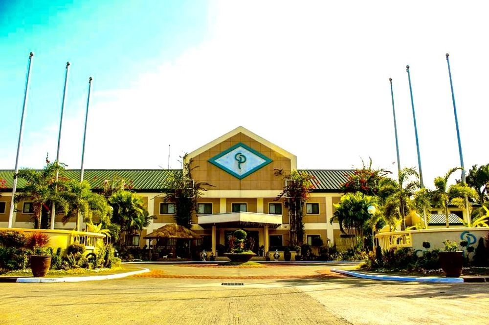 Luisita Central Park Hotel Tarlac City Dış mekan fotoğraf